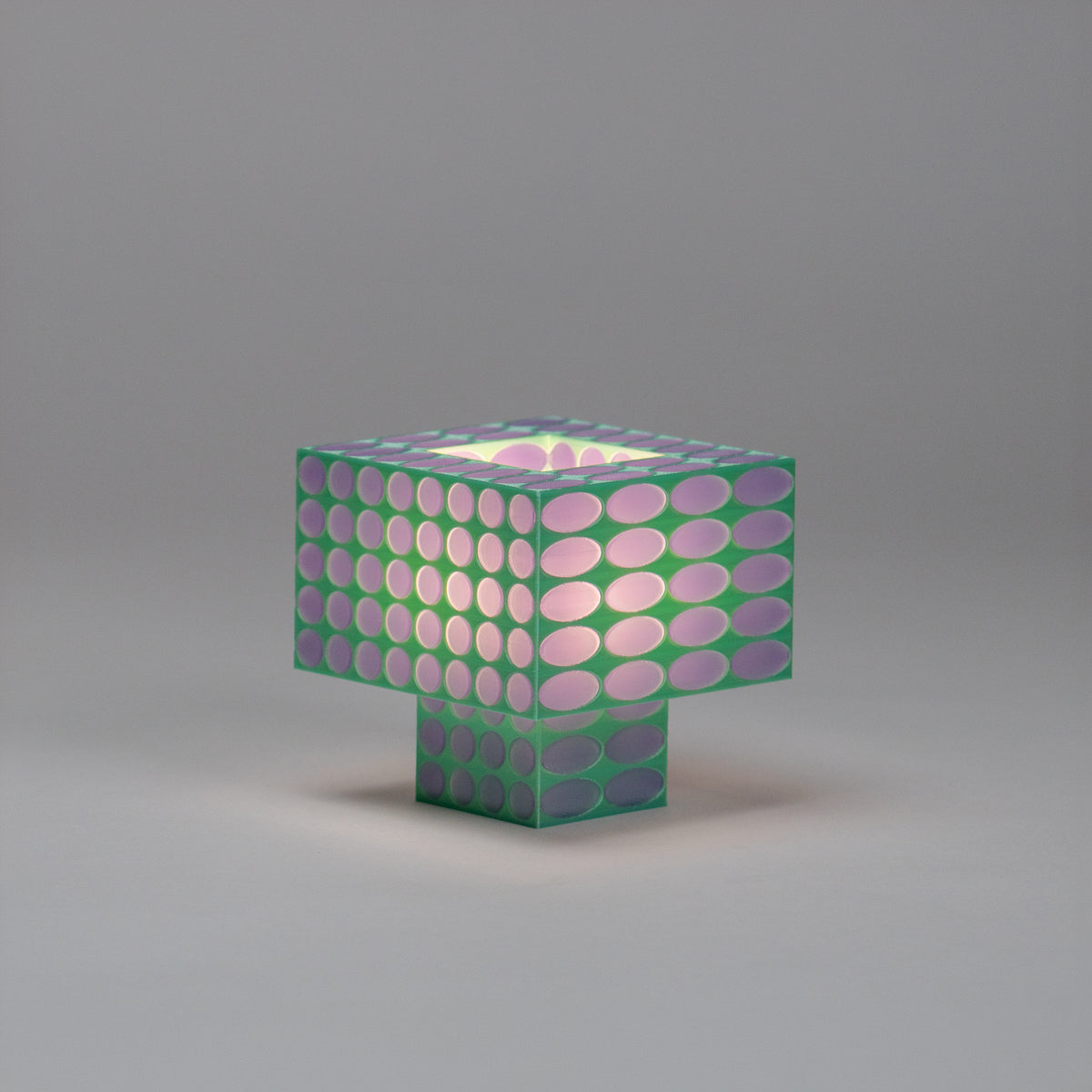 Tesser 5:3 Dots Lamp