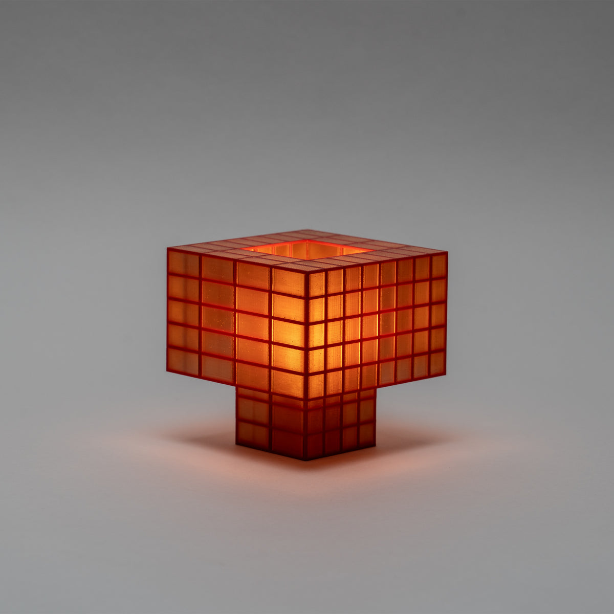 Tesser 5:3 Lamp